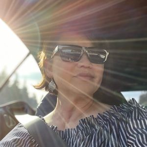 Meet your Posher, Angela